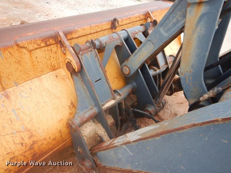 image for item DL0352 2008 John Deere 310SJ  backhoe