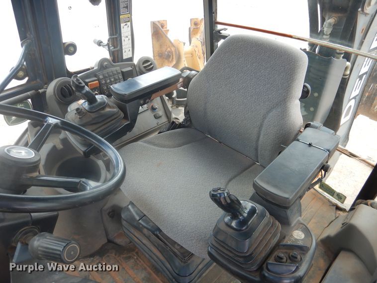 image for item DL0352 2008 John Deere 310SJ  backhoe