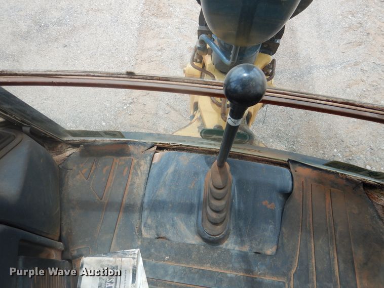 image for item DL0352 2008 John Deere 310SJ  backhoe