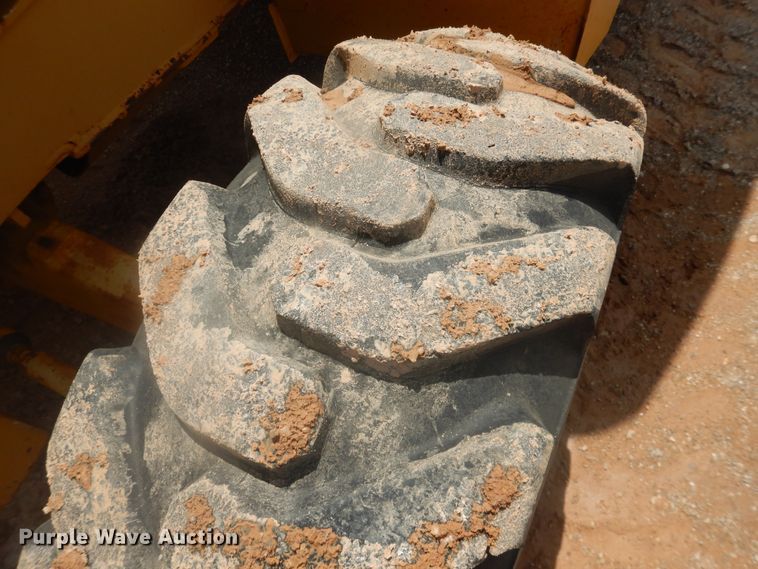 image for item DL0352 2008 John Deere 310SJ  backhoe