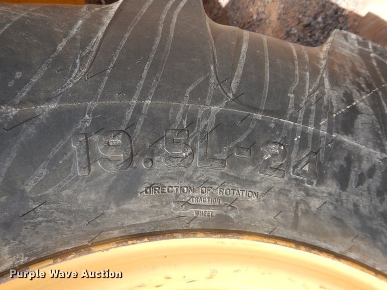 image for item DL0352 2008 John Deere 310SJ  backhoe