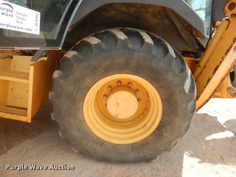 image for item DL0352 2008 John Deere 310SJ  backhoe