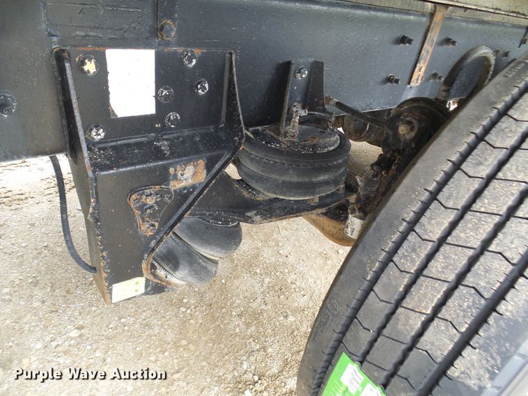 image for item DL0976 2002 International 5500i  dump truck