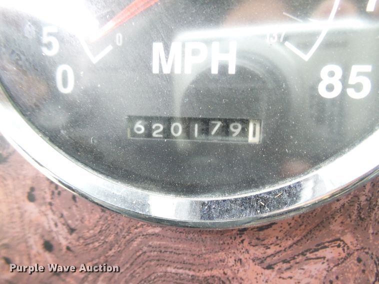 image for item DL0976 2002 International 5500i  dump truck