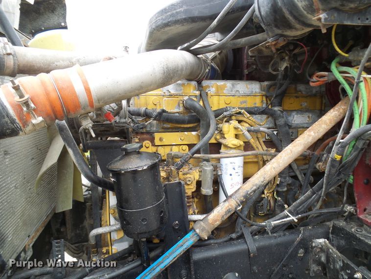 image for item DL0976 2002 International 5500i  dump truck