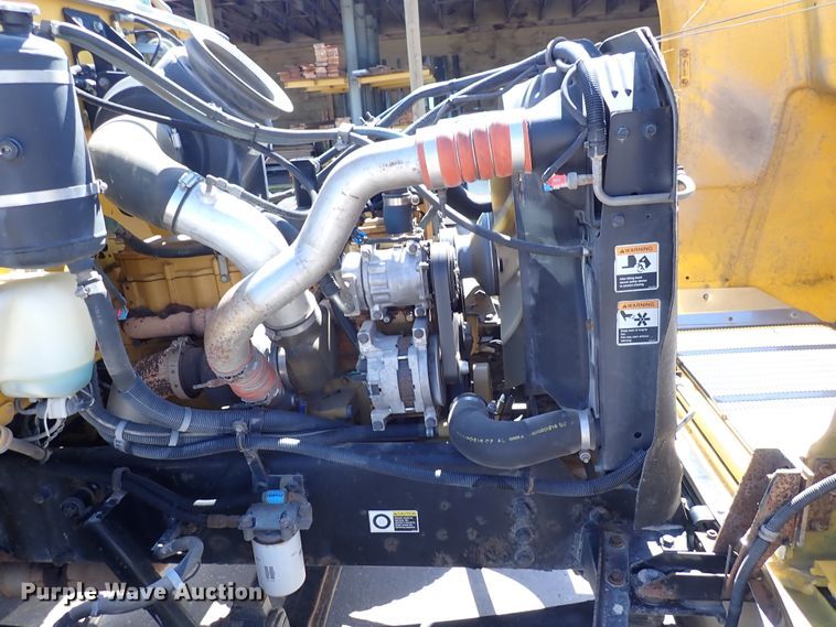 image for item DL7529 2003 Peterbilt 330  dump flatbed truck