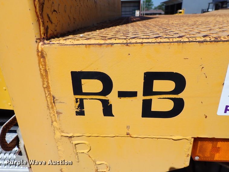 image for item DL7529 2003 Peterbilt 330  dump flatbed truck