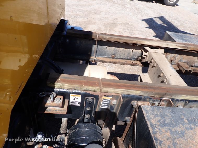 image for item DL7529 2003 Peterbilt 330  dump flatbed truck