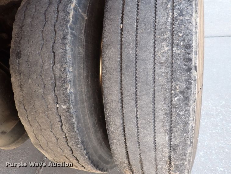 image for item DL7529 2003 Peterbilt 330  dump flatbed truck