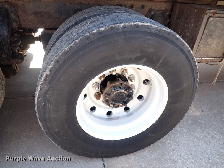 image for item DL7529 2003 Peterbilt 330  dump flatbed truck