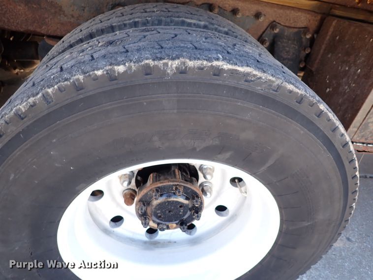 image for item DL7529 2003 Peterbilt 330  dump flatbed truck