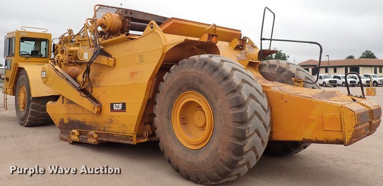 image for item DL7554 2000 Caterpillar 623F  elevating scraper