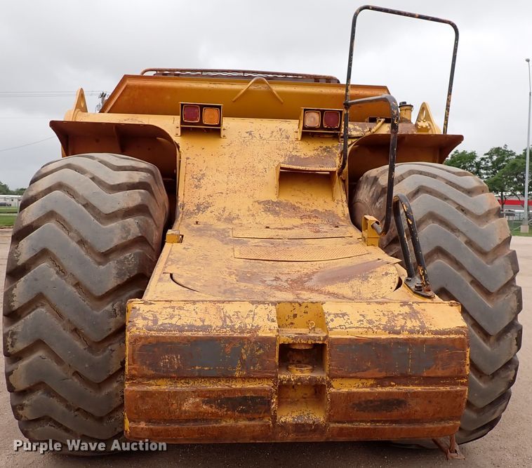 image for item DL7554 2000 Caterpillar 623F  elevating scraper