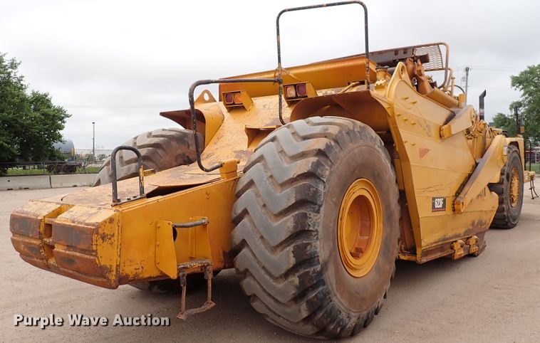 image for item DL7554 2000 Caterpillar 623F  elevating scraper