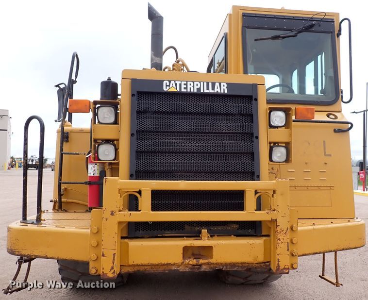 image for item DL7554 2000 Caterpillar 623F  elevating scraper
