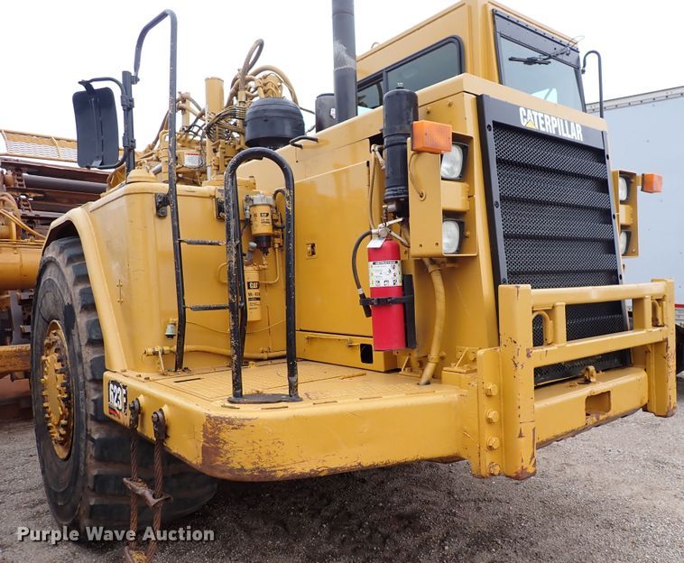 image for item DL7554 2000 Caterpillar 623F  elevating scraper