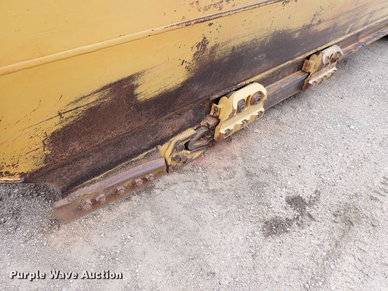 image for item DL7554 2000 Caterpillar 623F  elevating scraper