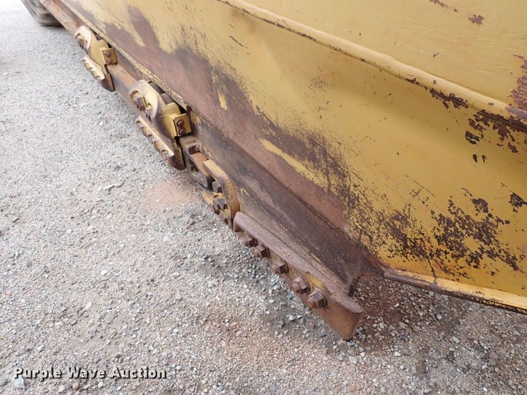 image for item DL7554 2000 Caterpillar 623F  elevating scraper