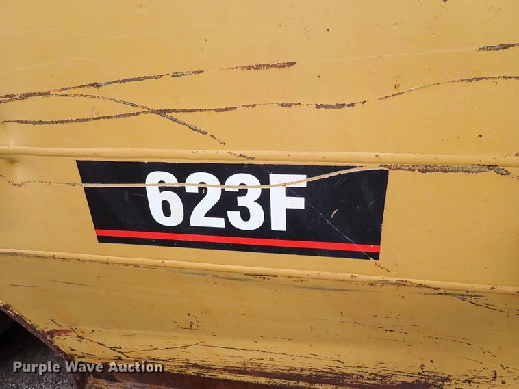 image for item DL7554 2000 Caterpillar 623F  elevating scraper