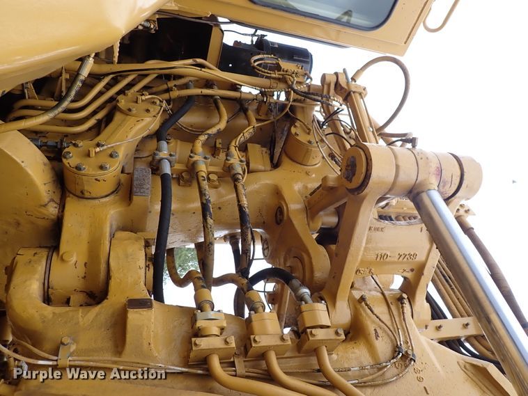 image for item DL7554 2000 Caterpillar 623F  elevating scraper