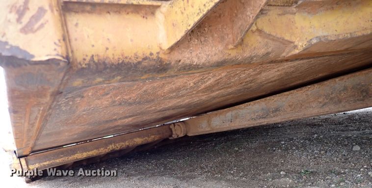 image for item DL7554 2000 Caterpillar 623F  elevating scraper