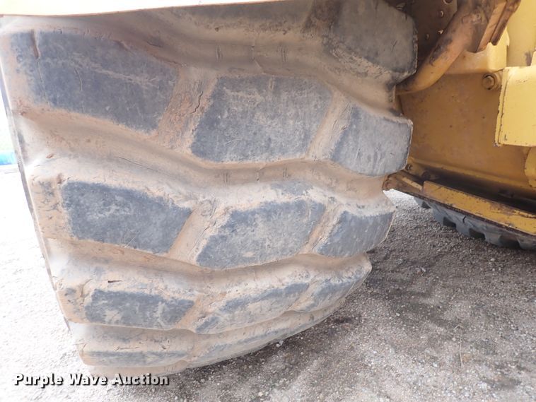 image for item DL7554 2000 Caterpillar 623F  elevating scraper