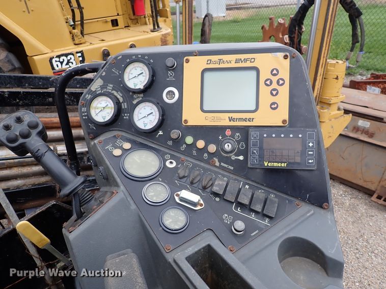 image for item DL7558 2012 Vermeer D24X40 Series II  directional boring unit