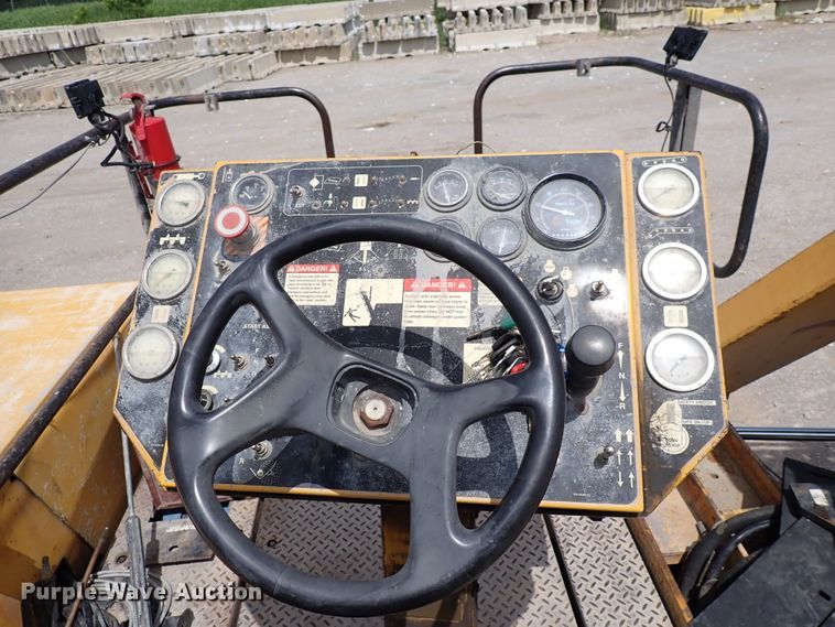 image for item DL7577 2003 Gomaco RTP-500  belt placer