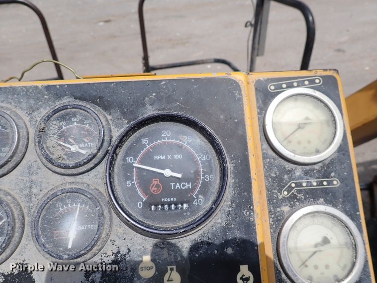 image for item DL7577 2003 Gomaco RTP-500  belt placer