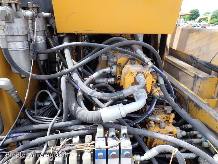 image for item DL7577 2003 Gomaco RTP-500  belt placer