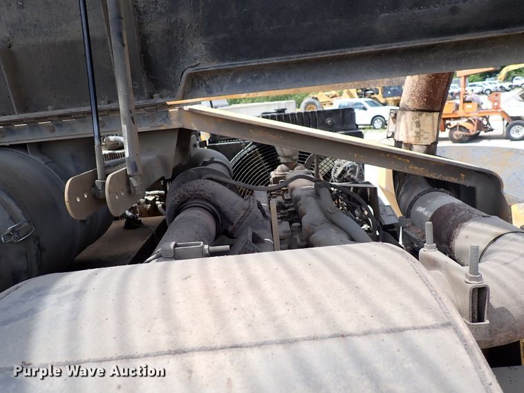 image for item DL7577 2003 Gomaco RTP-500  belt placer