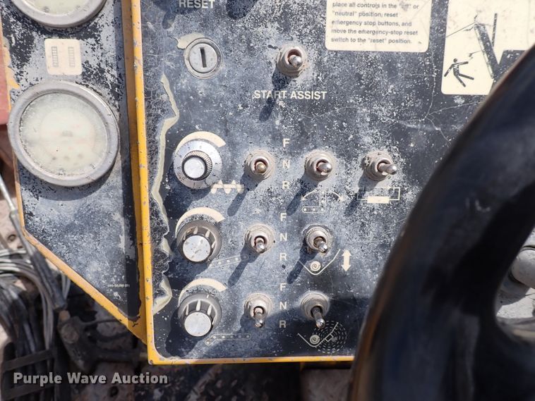 image for item DL7577 2003 Gomaco RTP-500  belt placer