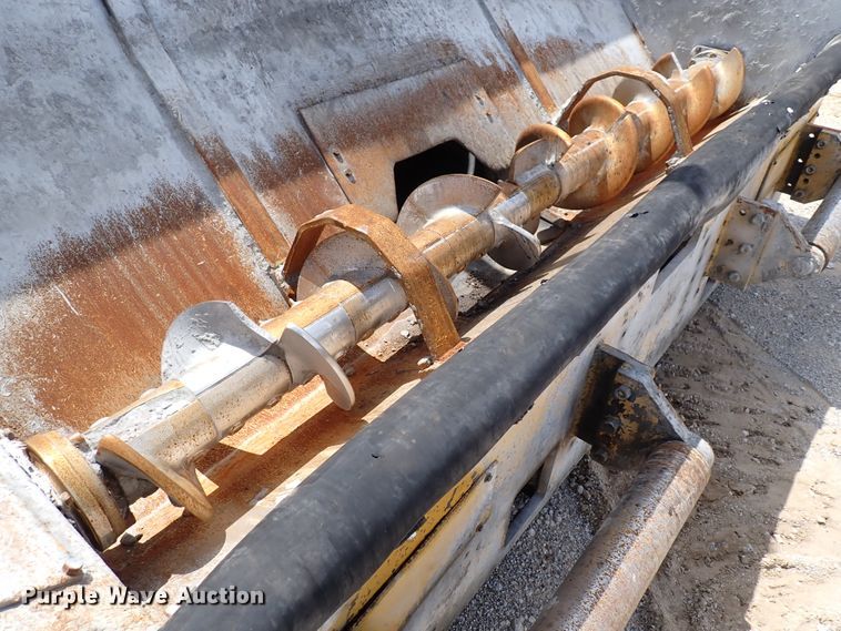 image for item DL7577 2003 Gomaco RTP-500  belt placer