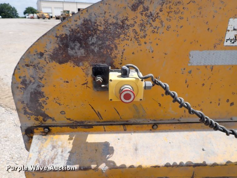 image for item DL7577 2003 Gomaco RTP-500  belt placer