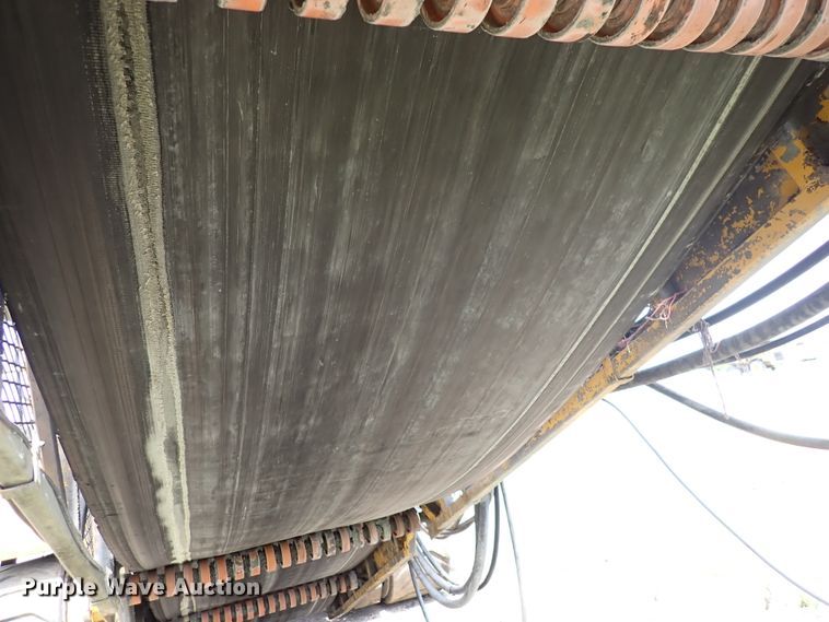 image for item DL7577 2003 Gomaco RTP-500  belt placer