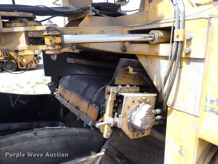 image for item DL7577 2003 Gomaco RTP-500  belt placer