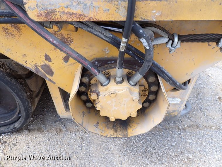 image for item DL7577 2003 Gomaco RTP-500  belt placer