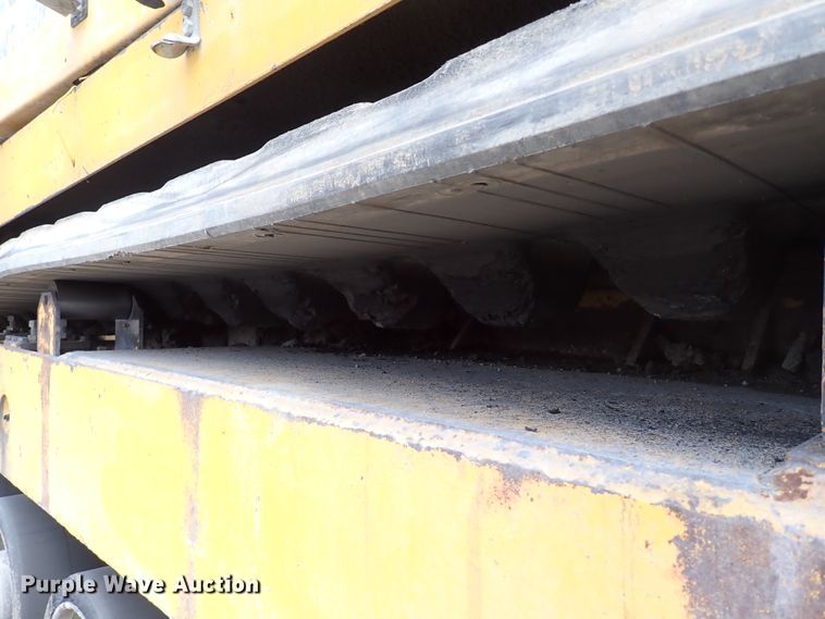 image for item DL7577 2003 Gomaco RTP-500  belt placer