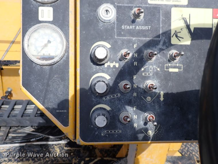 image for item DL7578 2003 Gomaco RTP-500  belt placer