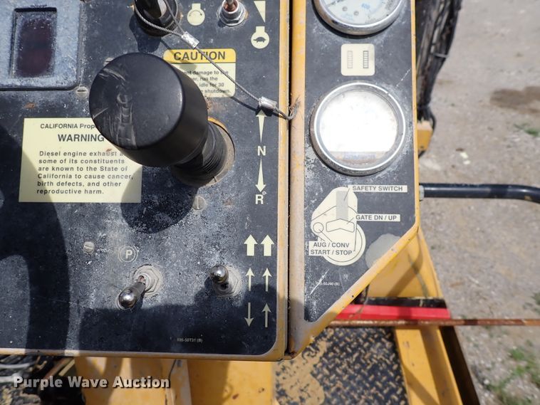 image for item DL7578 2003 Gomaco RTP-500  belt placer