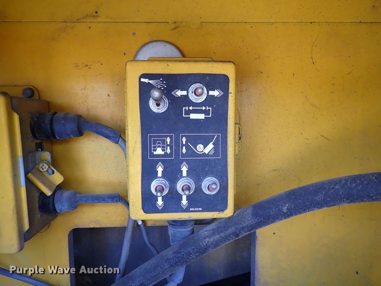 image for item DL7578 2003 Gomaco RTP-500  belt placer