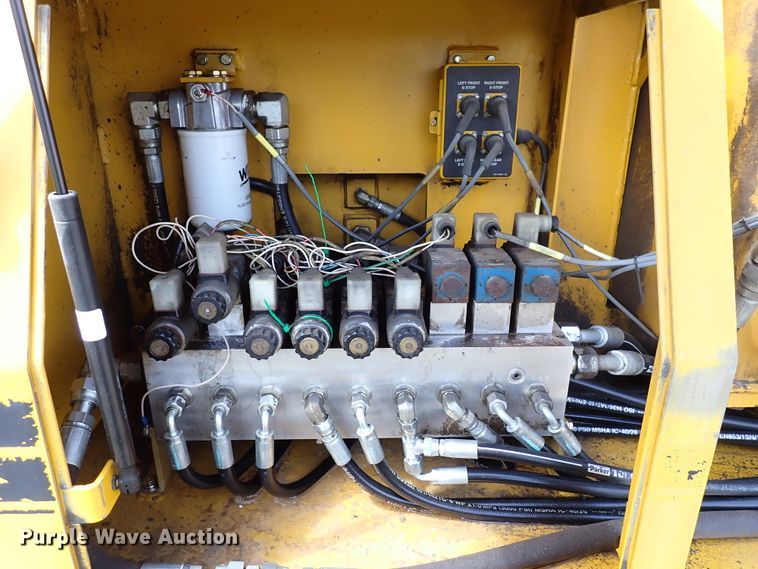 image for item DL7578 2003 Gomaco RTP-500  belt placer