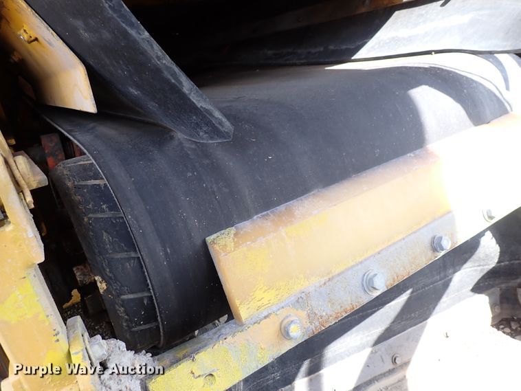 image for item DL7578 2003 Gomaco RTP-500  belt placer