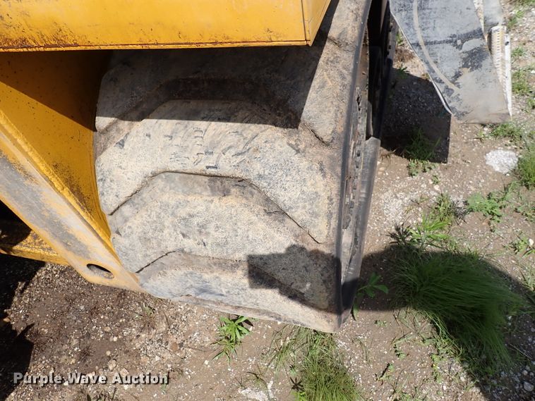 image for item DL7578 2003 Gomaco RTP-500  belt placer