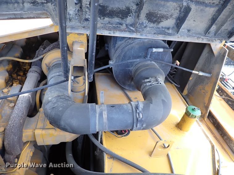 image for item DL7578 2003 Gomaco RTP-500  belt placer