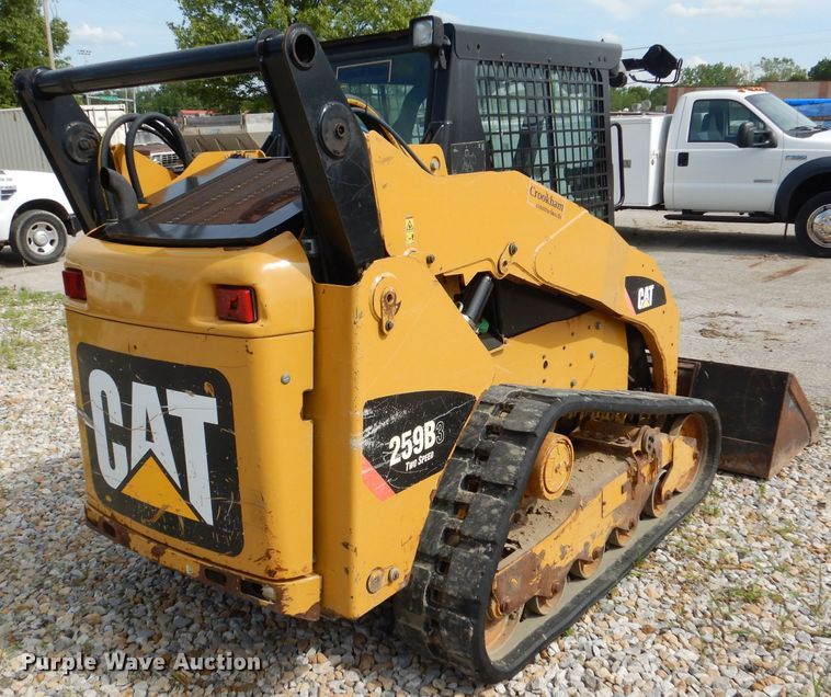 image for item DL8869 2013 Caterpillar 259B3  tracked skid steer loader