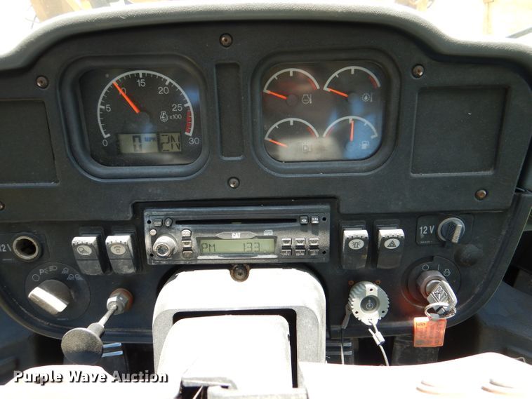 image for item DL8893 2008 Caterpillar IT62H  wheel loader