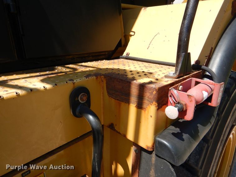 image for item DL8893 2008 Caterpillar IT62H  wheel loader