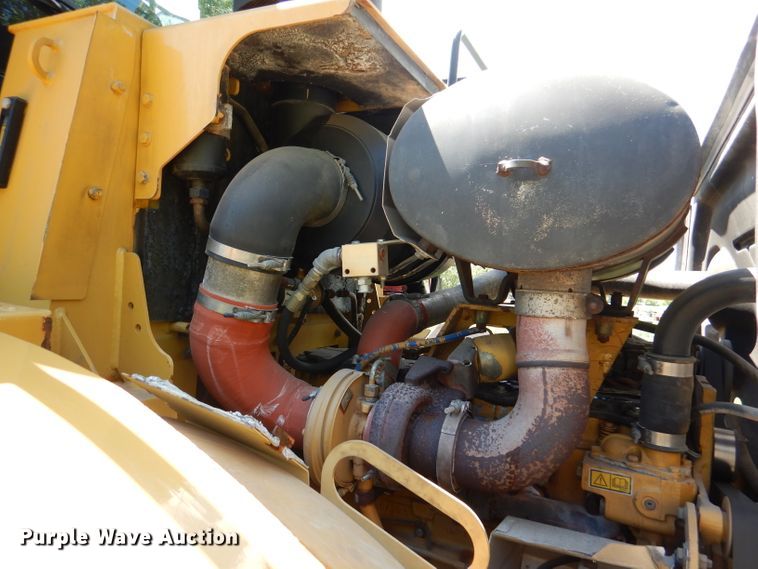 image for item DL8893 2008 Caterpillar IT62H  wheel loader