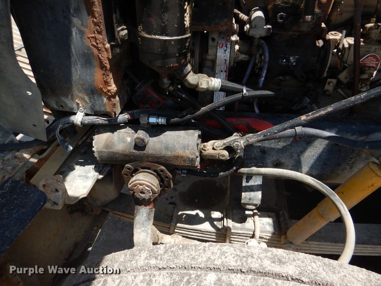 image for item DL8905 1988 International Eagle  water truck